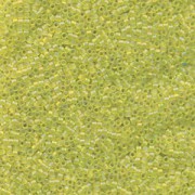 Miyuki Delica Perlen 1,6mm DB1281 transparent matt rainbow Lime ca 5gr
