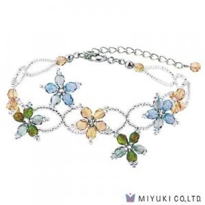 Miyuki Bead Jewelry Kit BFK 93 Varied Flowers Bracelet