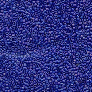 Miyuki Delica Perlen 1,3mm DBS0880 opaque rainbow matte Dark Blue 5gr