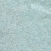 Miyuki Delica Perlen 2,2mm DBM0083 transparent rainbow Pale Blue 7,2 Gr.