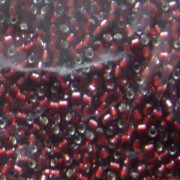 Miyuki Delica Perlen 1,6mm DB1685 transparent silverlined Dark Garnet Red 5gr