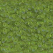 Miyuki Long Magatama Perlen 4x7mm ca8,5gr 0143F transparent matt Lime Green