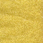Miyuki Delica Perlen 1,6mm DB0854 transparent rainbow matt Lemon 5gr