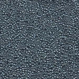 Miyuki Rocailles Perlen 1,5mm 2030 metallic matte Light Grey Blue ca 11gr