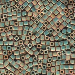 Miyuki Würfel Perlen, Cube, Square Beads 3mm 2035 metallic rainbow matt Rose - Green 20gr